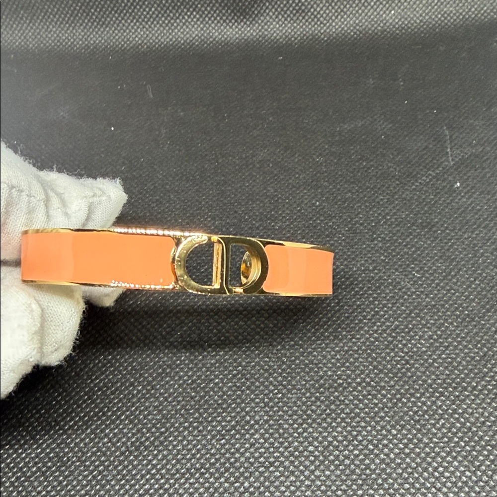 ✅ PRICE IS FIRM ✅ Fashion Orange and Gold Women's Bracelet